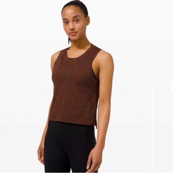 Lululemon Train to Be Tank EUC - Picture 4 of 12